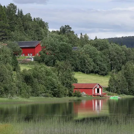 Charming 18th-century Farm By A Nature Reserve Feriehus