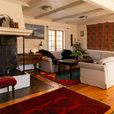 Charming 18th-century Farm By A Nature Reserve * Storneve